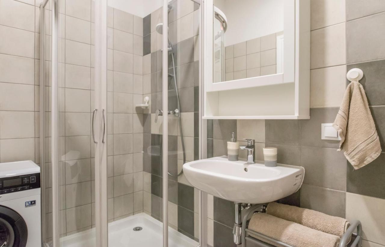 Perfect Location Cozy Studio Apt ➤Fully Equipped Riga Esterno foto
